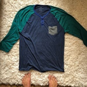 American Eagle 3/4 tee